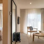 Aqua Hotel Bertran Park