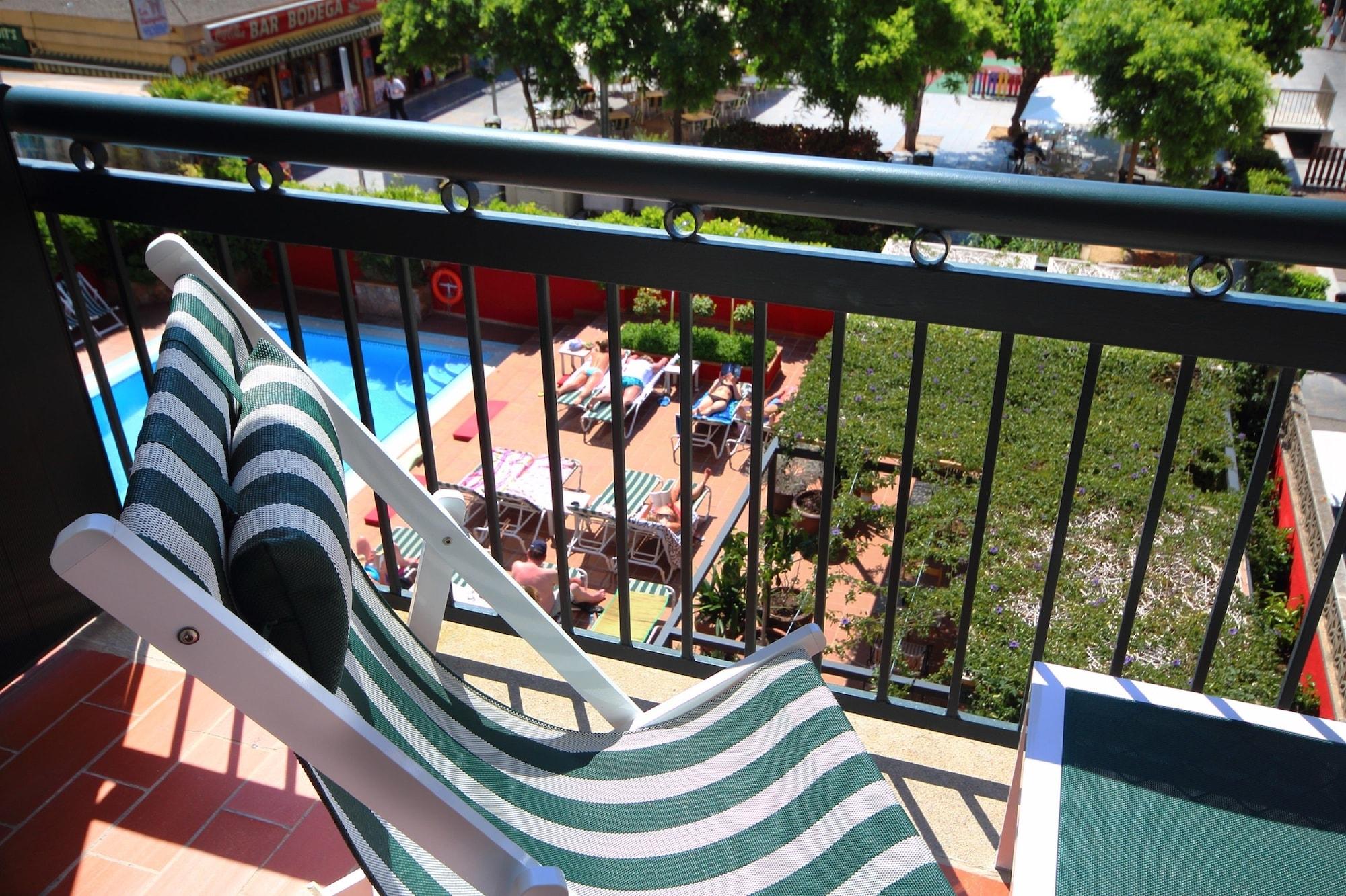 Aqua Bertran Park 4* Lloret de Mar